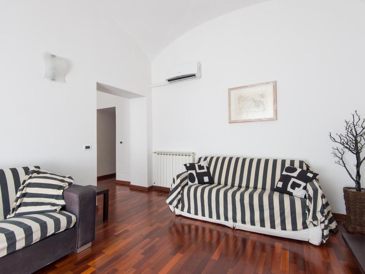 Colosseo Cozy Apartment โรม ภายนอก รูปภาพ