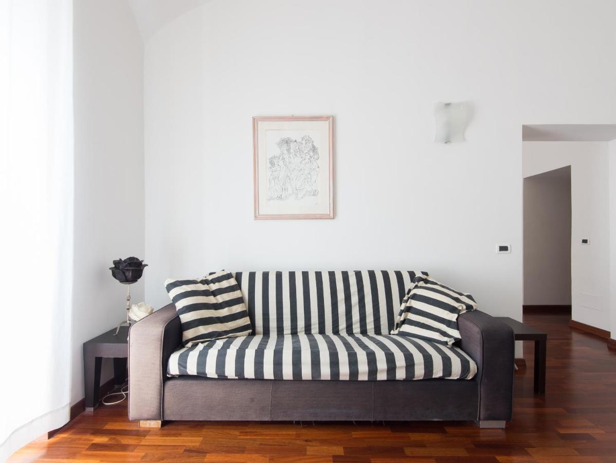 Colosseo Cozy Apartment โรม ภายนอก รูปภาพ