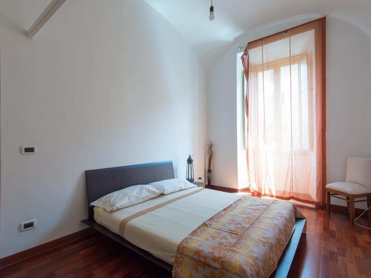 Colosseo Cozy Apartment โรม ภายนอก รูปภาพ